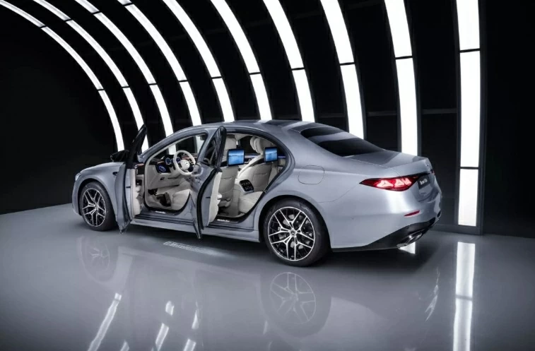 Ngoài động cơ V8, S-Class 2027 còn có các tùy chọn động cơ I6 3.0L.