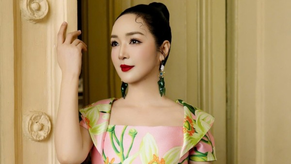 Ngắm nhan sắc 'không tuổi' của Hoa hậu Giáng My