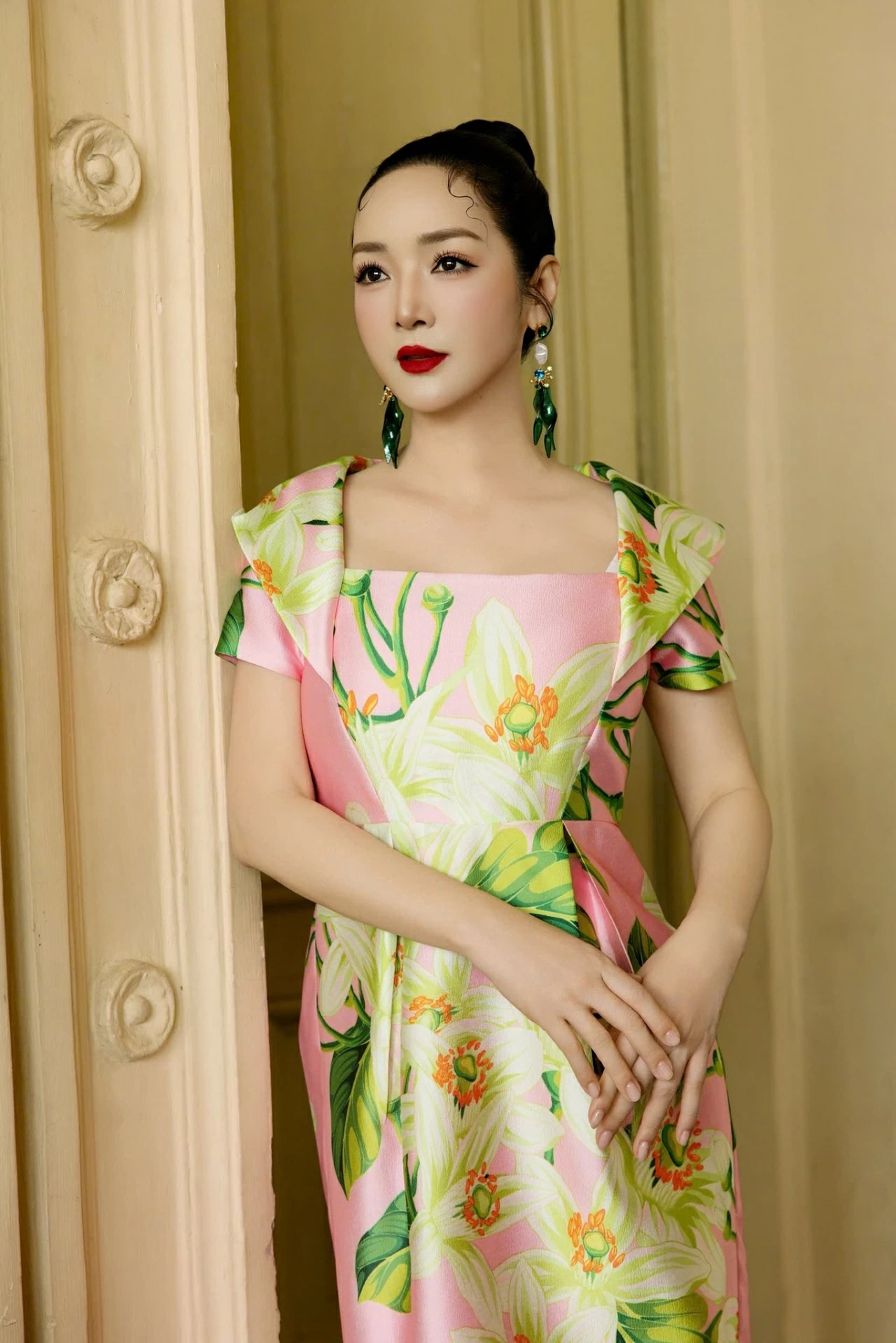 Ngắm nhan sắc 'không tuổi' của Hoa hậu Giáng My