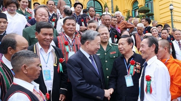 Phát huy vai trò người có uy tín tại cơ sở: Cầu nối thúc đẩy quyền con người trong kỷ nguyên mới