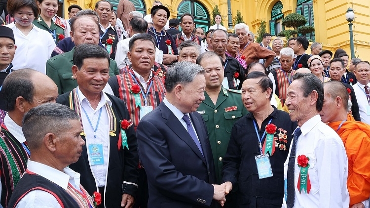 Phát huy vai trò người có uy tín tại cơ sở: Cầu nối thúc đẩy quyền con người trong kỷ nguyên mới