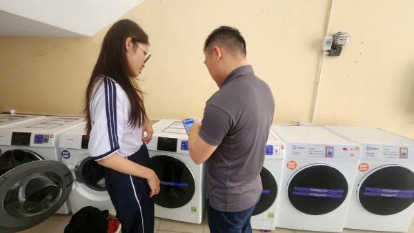 VPlus Việt Nam đưa hệ thống máy giặt tiện ích đến các trường đại học