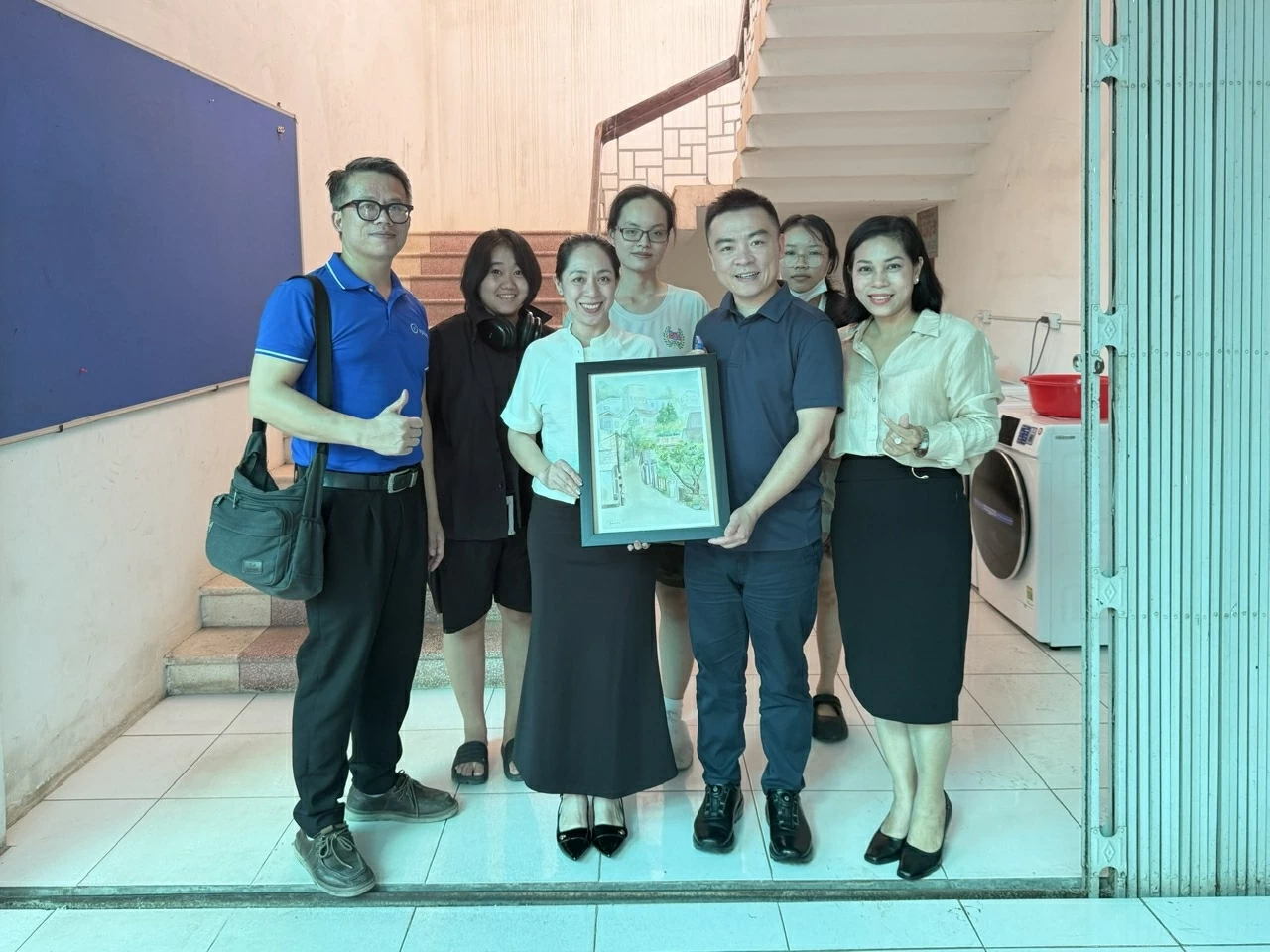 VPlus Việt Nam đưa hệ thống máy giặt tiện ích đến các trường đại học