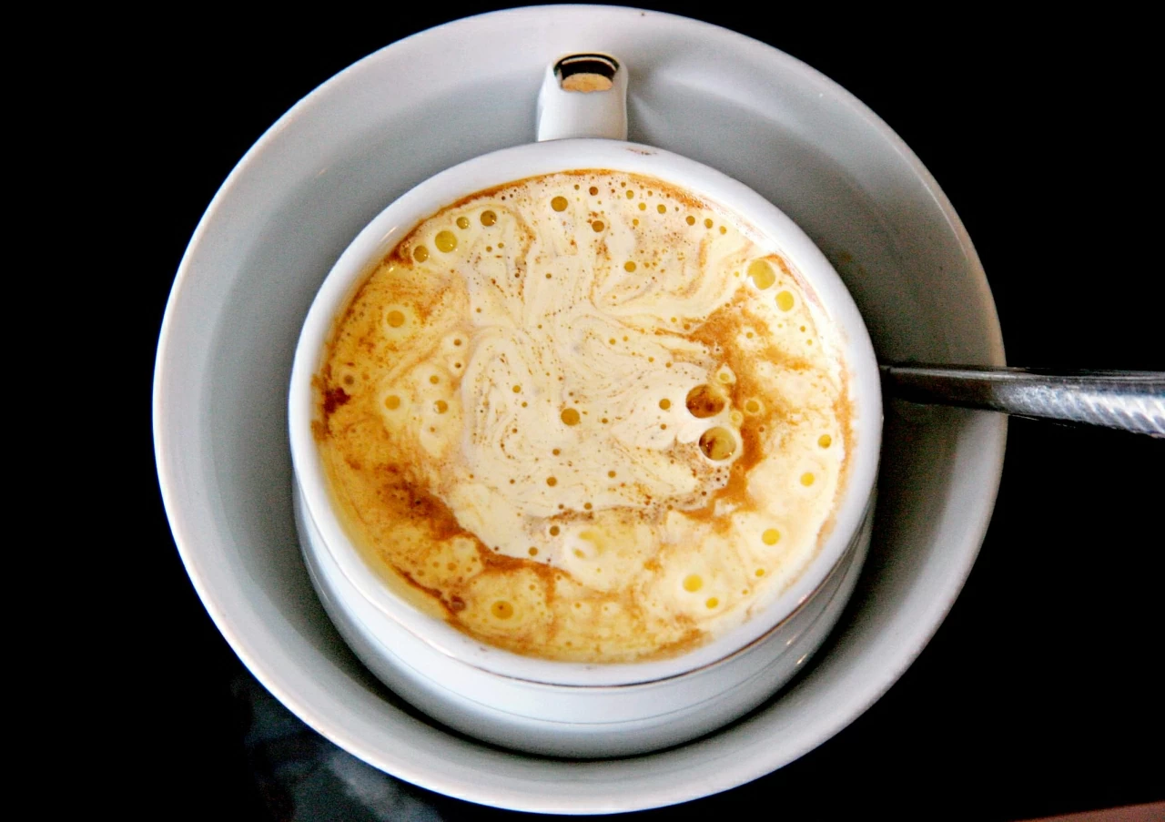 Cà phê trứng nóng. Cà phê trứng nóng.