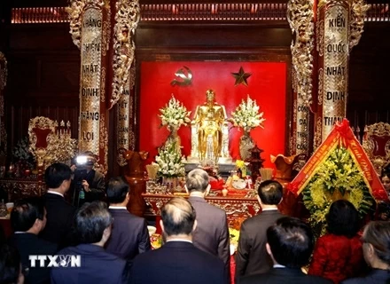Lễ khánh thành Nhà tưởng niệm Chủ tịch Hồ Chí Minh tại Di tích Đồi E2 Lễ khánh thành Nhà tưởng niệm Chủ tịch Hồ Chí Minh tại Di tích Đồi E2