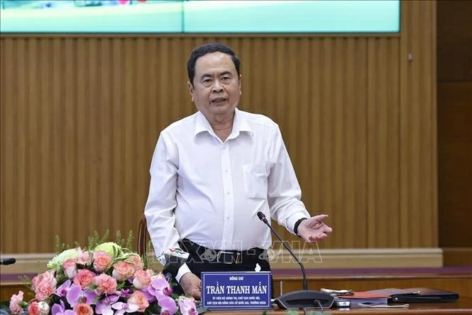 Chủ tịch Quốc hội: Lập, niêm yết danh sách cử tri không bỏ sót, không nhầm lẫn Chủ tịch Quốc hội: Lập, niêm yết danh sách cử tri không bỏ sót, không nhầm lẫn