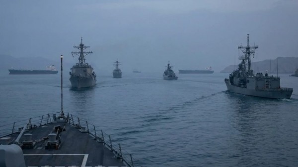 Mỹ yêu cầu Iran bảo đảm ‘an toàn và chuyên nghiệp’ khi tiến hành tập trận hải quân tại eo biển Hormuz