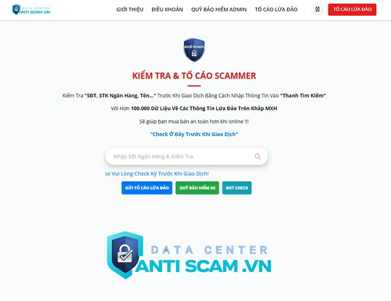 Giao diện một nền tảng trực tuyến hỗ trợ tra cứu và cảnh báo rủi ro trên môi trường mạng do Trần Văn Cường phát triển.