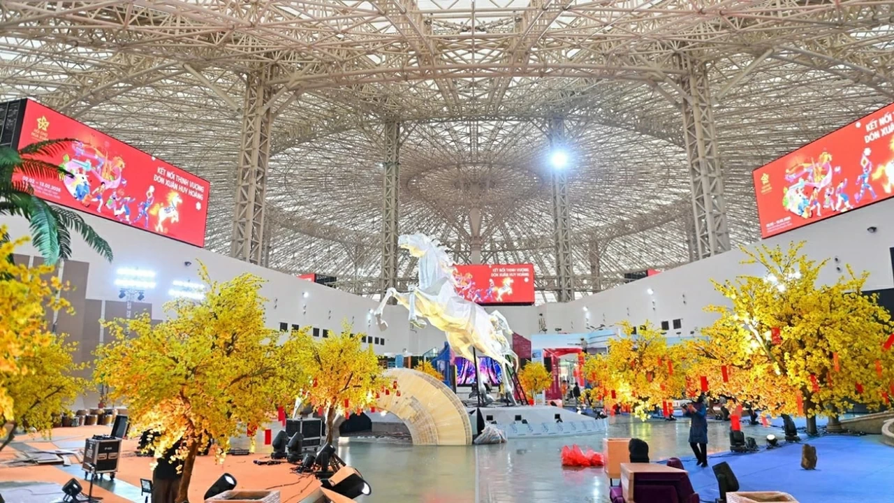 Khu vực trung tâm của Hội chợ. ( Nguồn: Báo Nhân dân) Khu vực trung tâm của Hội chợ. ( Nguồn: Báo Nhân dân)