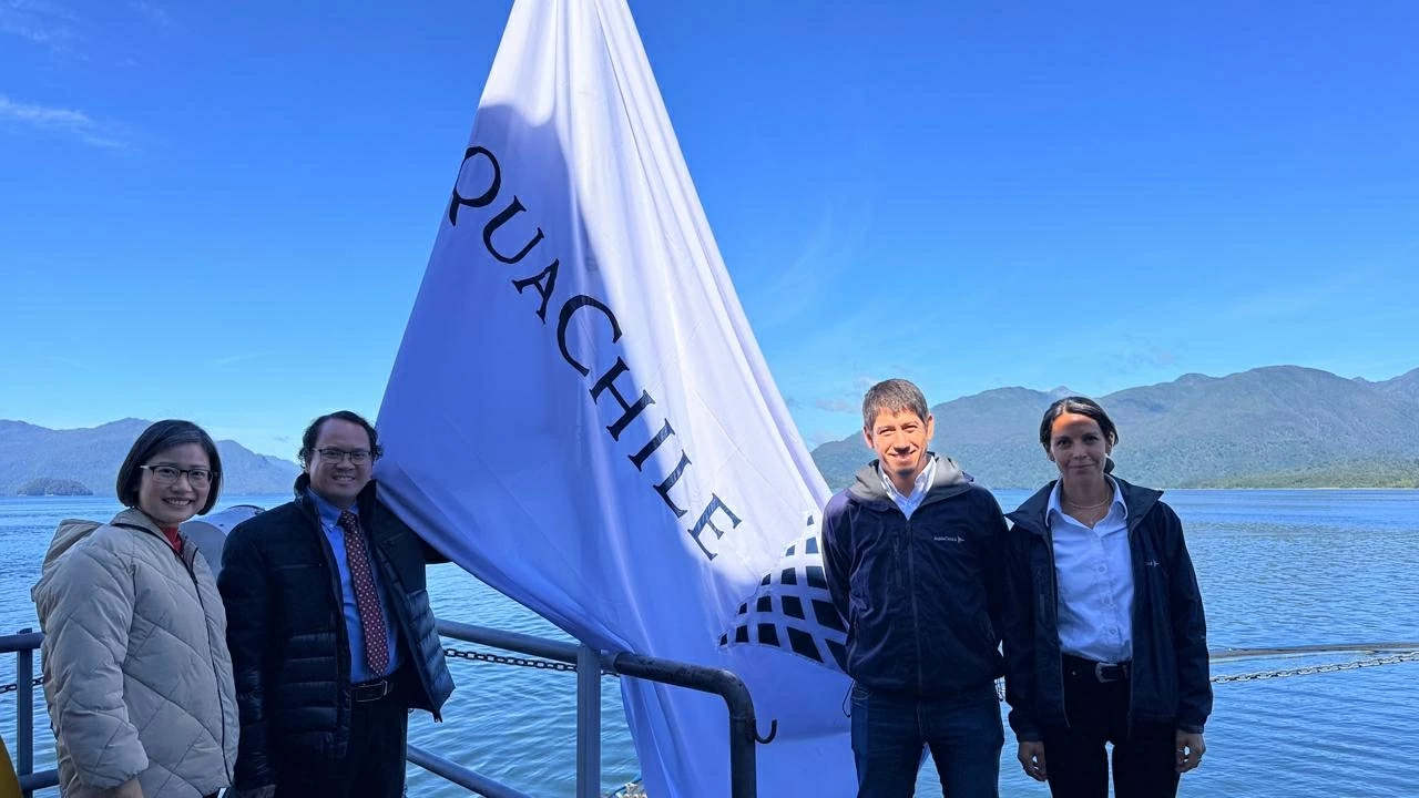 Từ Santiago tới Patagonia: Đại sứ Việt Nam mở rộng hợp tác tại vùng cá hồi Chile