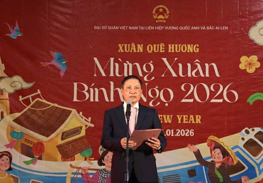 Cộng đồng người Việt Nam tại Anh gặp mặt đầu Xuân Bính Ngọ 2026​