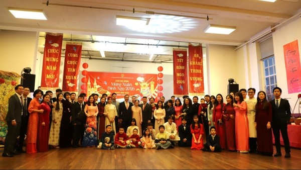 Vietnamese community in the UK welcomes the Lunar New Year of the Horse 2026
​