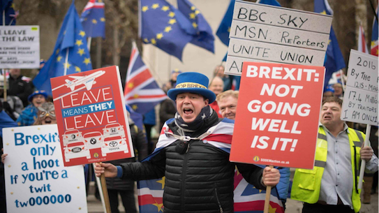 Hàn gắn lại quan hệ Anh-EU: Từ Brexit đến Bregret Hàn gắn lại quan hệ Anh-EU: Từ Brexit đến Bregret