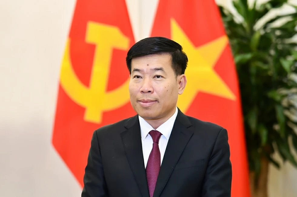 Tổng Bí thư Tô Lâm thăm Lào: Quyết tâm chuyển hóa quan hệ từ chiều sâu lịch sử sang chiều sâu của hợp tác, đồng hành chiến lược Tổng Bí thư Tô Lâm thăm Lào: Quyết tâm chuyển hóa quan hệ từ chiều sâu lịch sử sang chiều sâu của hợp tác, đồng hành chiến lược
