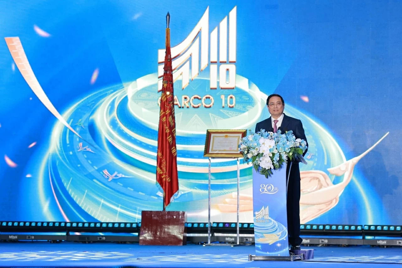 Thủ tướng Chính phủ Phạm Minh Chính phát biểu tại Lễ kỷ niệm 80 năm thành lập Tổng Công ty May 10.