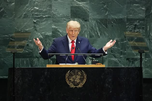 Tổng thống Trump phản đối nếu LHQ chuyển khỏi New York, khẳng định có thể đưa tổ chức đa phương lớn nhất hành tinh thoát khỏi một nguy cơ Tổng thống Trump phản đối nếu LHQ chuyển khỏi New York, khẳng định có thể đưa tổ chức đa phương lớn nhất hành tinh thoát khỏi một nguy cơ