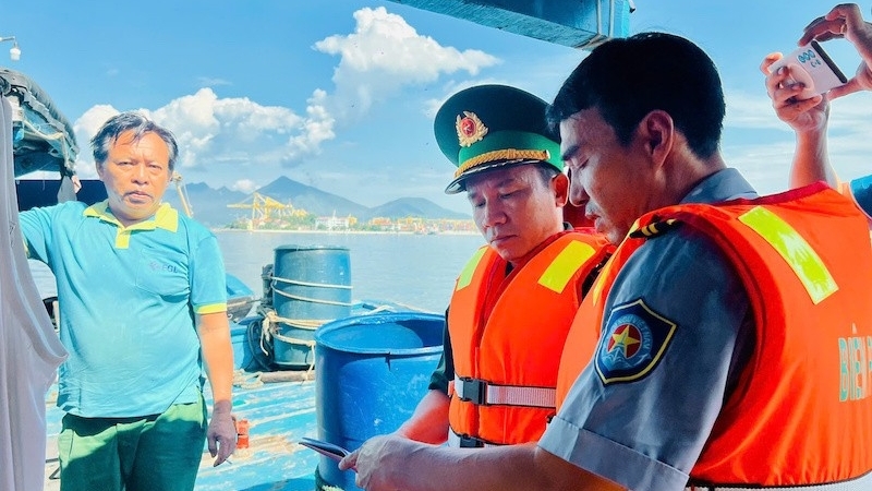 Đà Nẵng quyết 'tuyên chiến' với khai thác hải sản bất hợp pháp