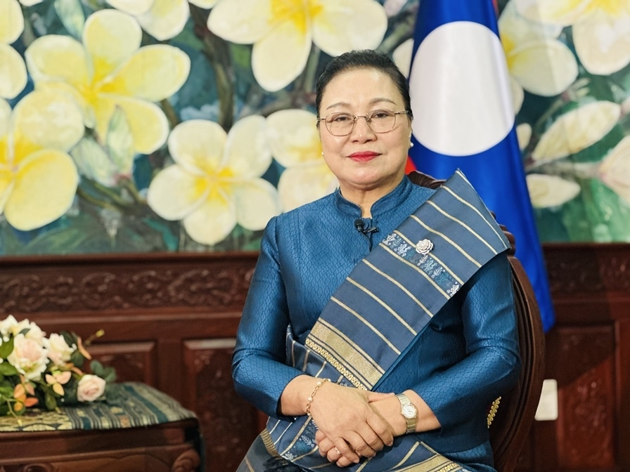 Đại sứ Khamphao Ernthavanh: Vai trò lãnh đạo của hai Đảng là nhân tố quyết định, bảo đảm sự phát triển bền vững của quan hệ vĩ đại Lào-Việt Nam