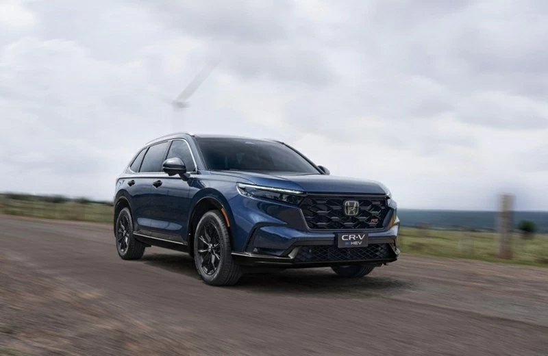 Cận cảnh xe hybrid Honda CR-V e:HEV ra mắt tại Việt Nam Cận cảnh xe hybrid Honda CR-V e:HEV ra mắt tại Việt Nam