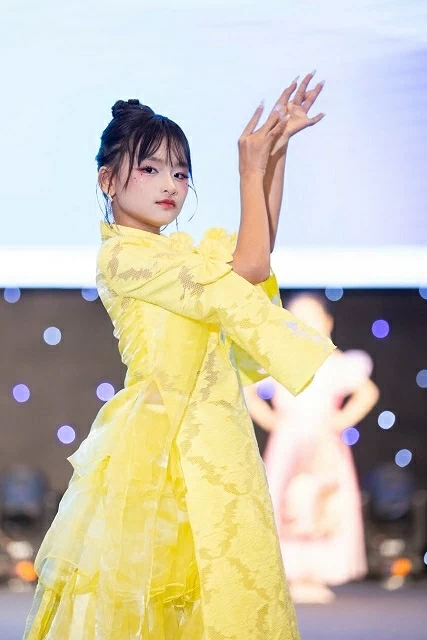 Nguyễn Minh Thư đăng quang Hoa hậu Nhí toàn quốc 2026 Nguyễn Minh Thư đăng quang Hoa hậu Nhí toàn quốc 2026
