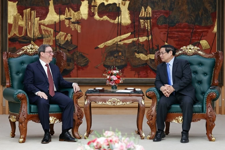 Thủ tướng đề nghị hai bên phát huy tối đa vai trò của cơ chế Ủy ban liên Chính phủ Việt Nam-Cuba và các cơ chế hợp tác cấp bộ, ngành - Ảnh: VGP/Nhật Bắc