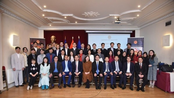 Trí thức kiều bào Việt Nam tại Pháp hiến kế phát triển đất nước