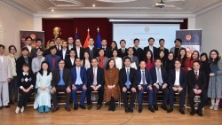 Trí thức kiều bào Việt Nam tại Pháp hiến kế phát triển đất nước