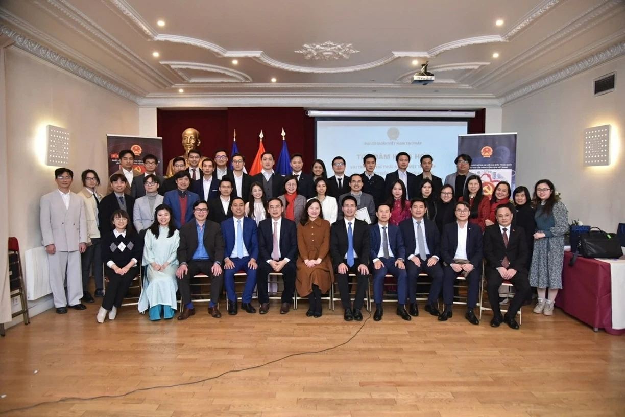 Tọa đàm khoa học lần thứ hai về vai trò trí thức kiều bào Việt Nam tại Pháp Tọa đàm khoa học lần thứ hai về vai trò trí thức kiều bào Việt Nam tại Pháp