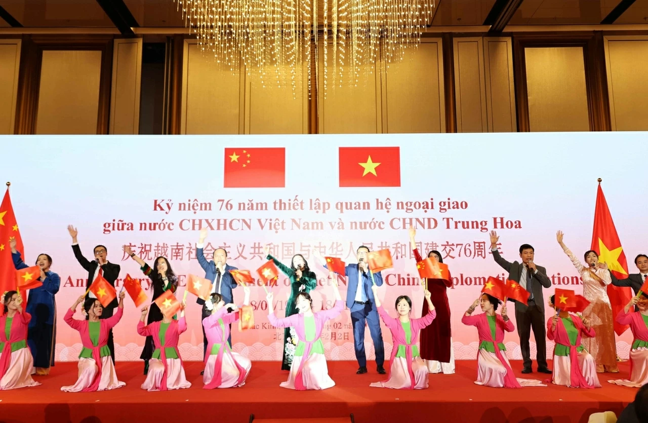Trang trọng kỷ niệm 76 năm ngày thiết lập quan hệ ngoại giao Việt Nam-Trung Quốc