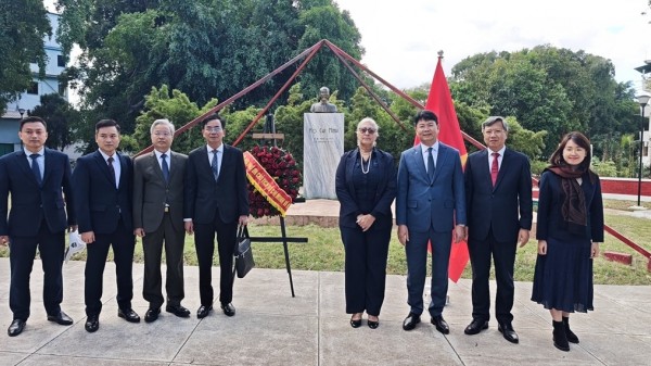 Trang trọng lễ kỷ niệm 96 năm Ngày thành lập Đảng và chào mừng thành công Đại hội XIV tại Cuba
