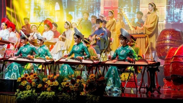 Ban hành Chiến lược truyền thông quảng bá hình ảnh Việt Nam ra nước ngoài