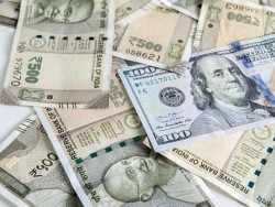 Kinh tế Ấn Độ: Thị trường chứng khoán thăng hoa, đồng Rupee bật tăng sau thỏa thuận thương mại với Mỹ