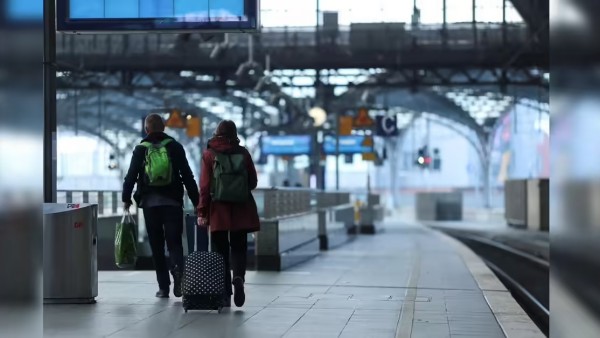 Người lao động khốn đốn vì đình công hàng loạt tại Đức