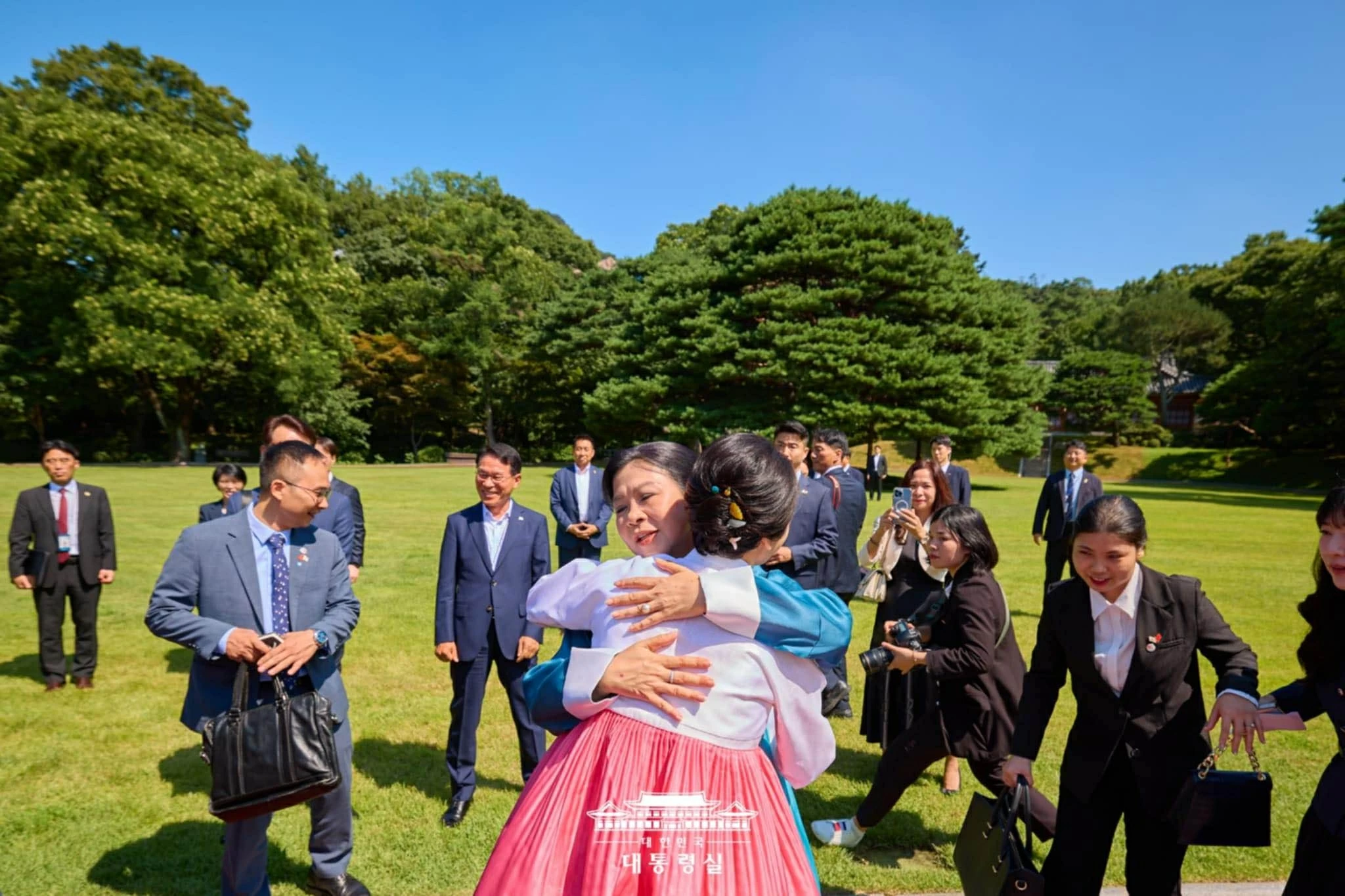 37. Số Tết   Phóng viên TGVN sống cùng khoảnh khắc đối ngoại