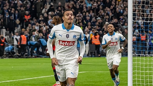 Greenwood đạt mốc ghi bàn và kiến tạo cao nhất sự nghiệp