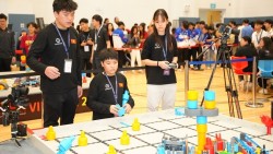 14 đội tuyển Việt Nam sẽ tham dự Giải vô địch thế giới VEX Robotics World Championship 2026 tại Mỹ