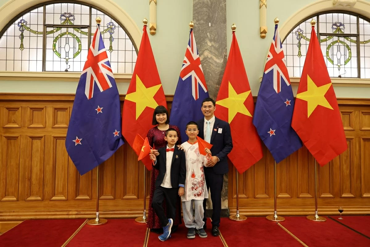 31. Số Tết: Những bước chân ngoại giao