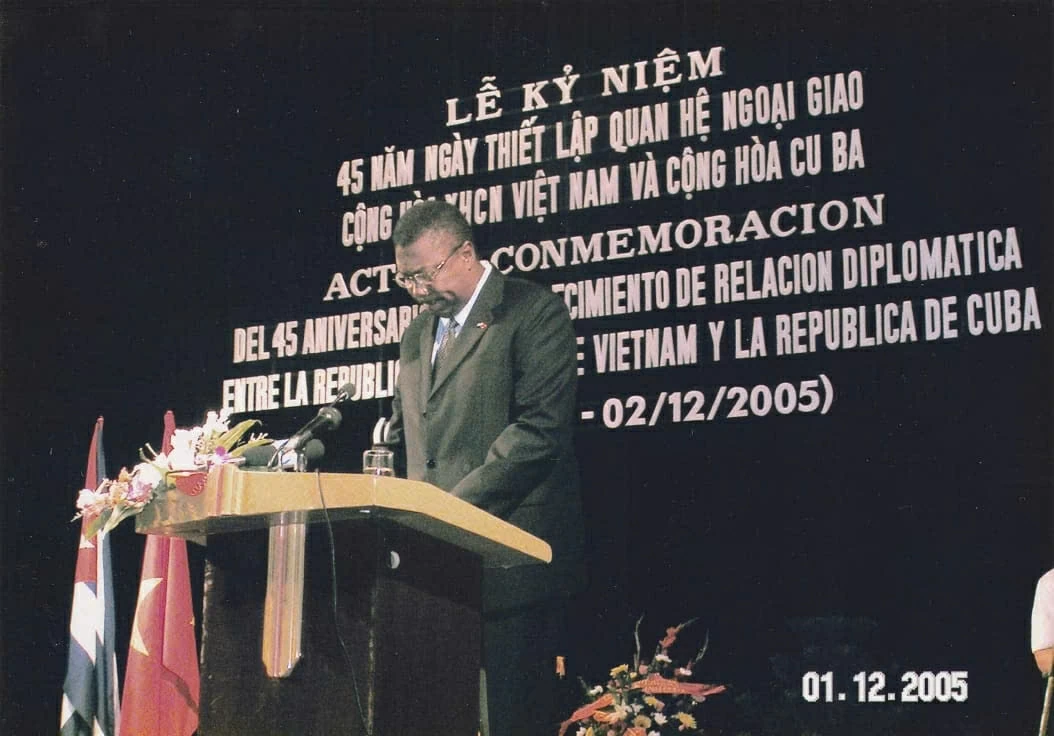 Những ấn tượng và kinh nghiệm từ Việt Nam