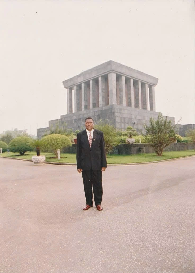 Việt Nam trong tôi là...