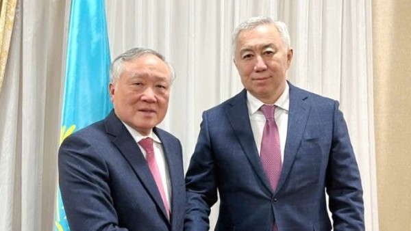 Phó Thủ tướng Thường trực Nguyễn Hoà Bình kết thúc tốt đẹp chuyến thăm, làm việc tại Kazakhstan