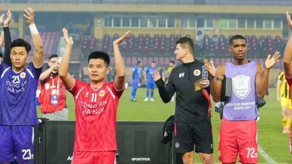 Thắng 6-1 Tampines Rovers, CAHN chia tay cúp C1 Đông Nam Á