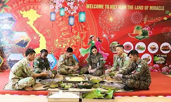 Lính công binh Việt Nam chuẩn bị đón một cái Tết thật đặc biệt