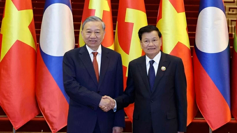 Chuyến thăm Lào của Tổng Bí thư Tô Lâm mang ý nghĩa chiến lược quan trọng trong bối cảnh Đông Nam Á đối mặt với nhiều thách thức mới Đại sứ Khamphao Ernthavanh: Chuyến thăm Lào của Tổng Bí thư Tô Lâm mang ý nghĩa chiến lược quan trọng