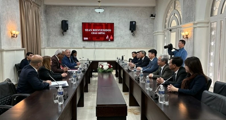 Củng cố, phát triển quan hệ hợp tác hữu nghị truyền thống về pháp luật, tư pháp giữa Việt Nam và Cuba