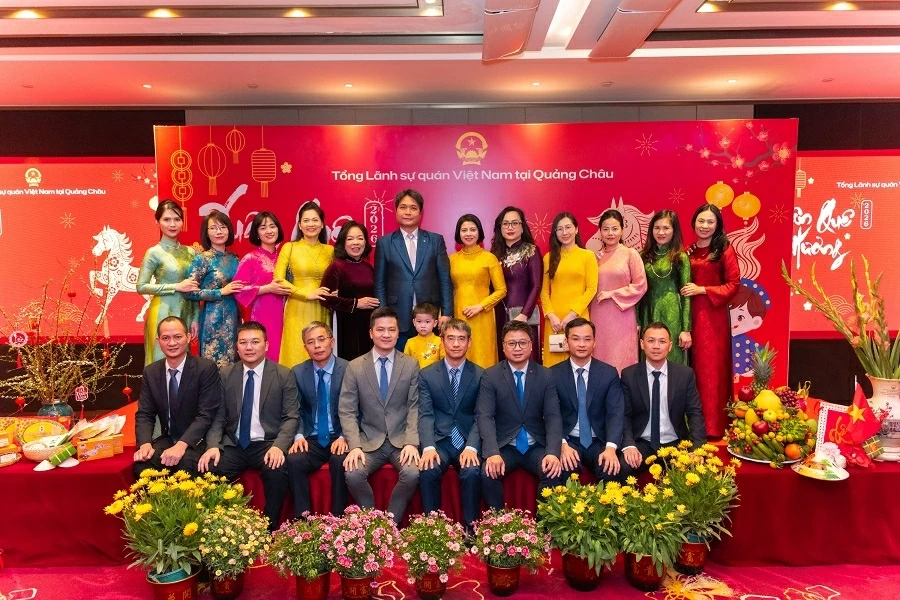 Long trọng kỷ niệm 76 năm quan hệ ngoại giao Việt Nam-Trung Quốc và Xuân Quê hương 2026 tại Quảng Châu Long trọng kỷ niệm 76 năm quan hệ ngoại giao Việt Nam-Trung Quốc và Xuân Quê hương 2026 tại Quảng Châu