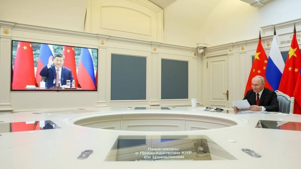 Chủ tịch Trung Quốc hội đàm trực tuyến với Tổng thống Nga, kêu gọi xây dựng 'kế hoạch lớn', điện đàm cùng Tổng thống Mỹ nhắc một việc