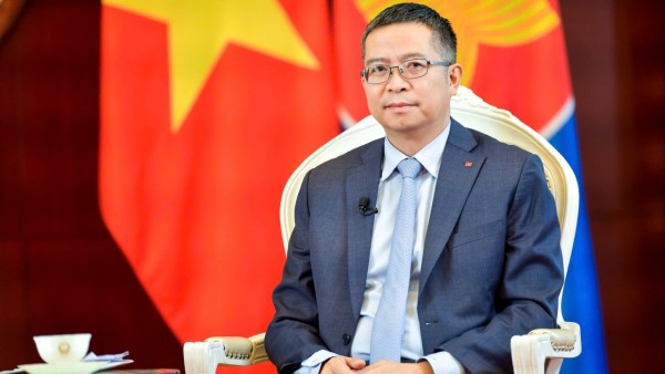 A new Spring, a new momentum for Vietnam-China relations