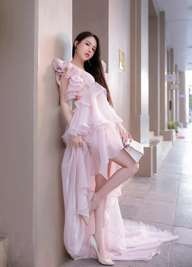 Lan Linh cách đây một vài năm.