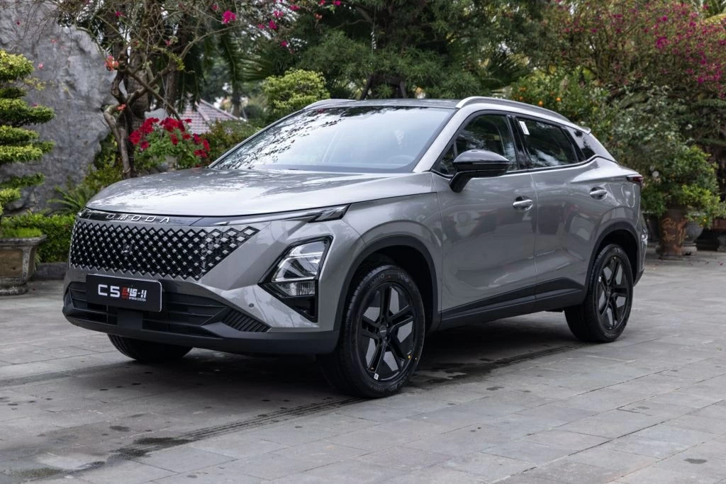 Omoda C5 hybrid có mặt tại Việt Nam với thiết kế hiện đại và ấn tượng Omoda C5 hybrid có mặt tại Việt Nam với thiết kế hiện đại và ấn tượng