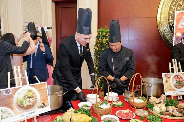 Phở Việt chinh phục thực khách quốc tế tại Bắc Kinh Phở Việt chinh phục thực khách quốc tế tại Bắc Kinh
